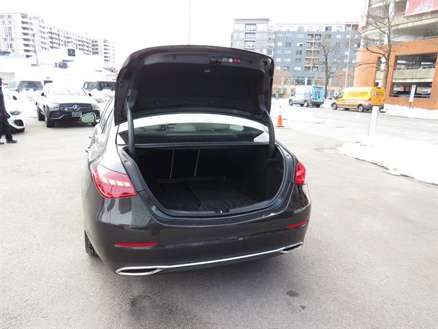 Used 2025 Mercedes-Benz C 300 4MATIC Sedan image 33