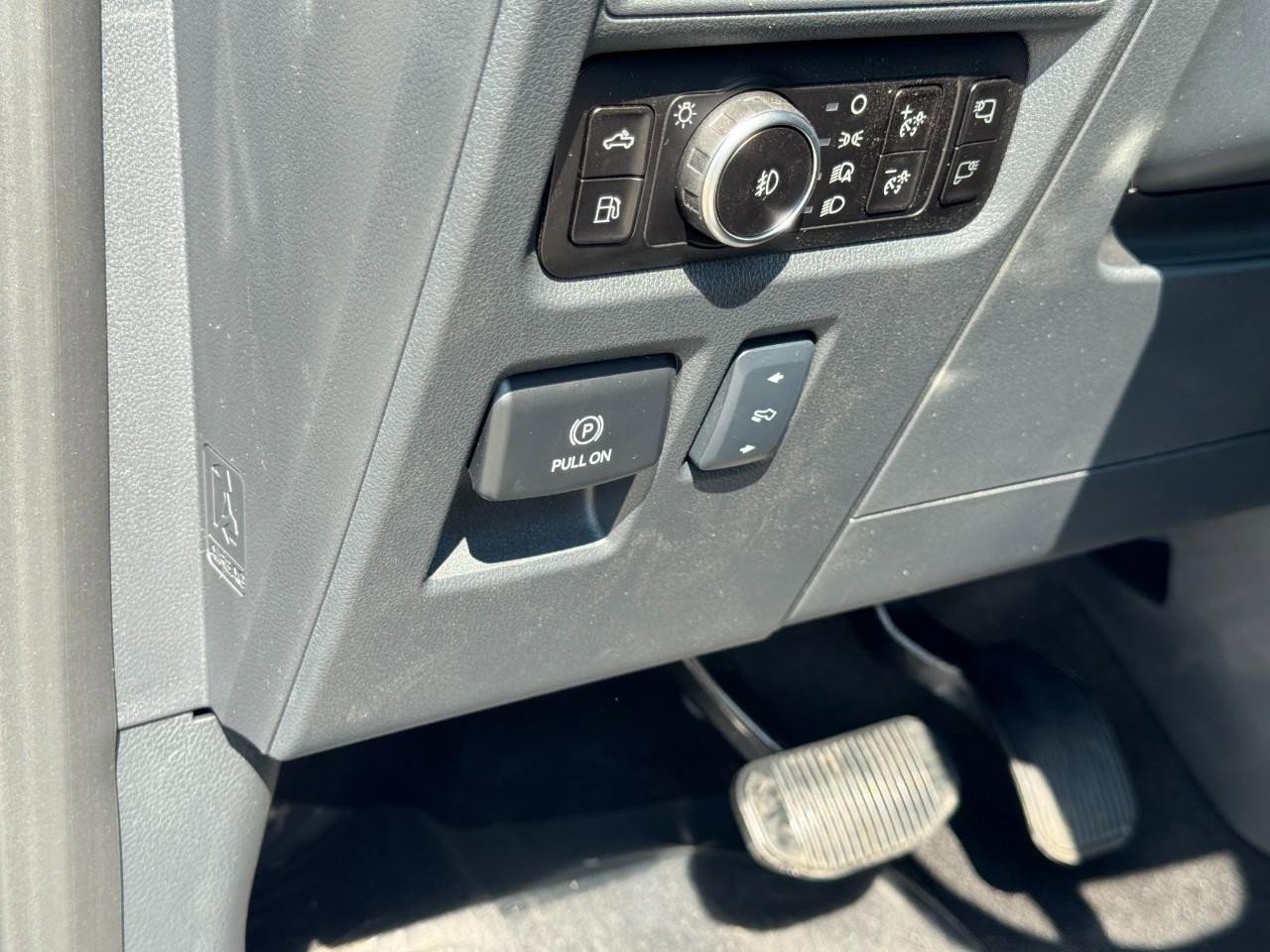 New 2025 Ford F150 Platinum w/ Equipment Group 702A High image 13