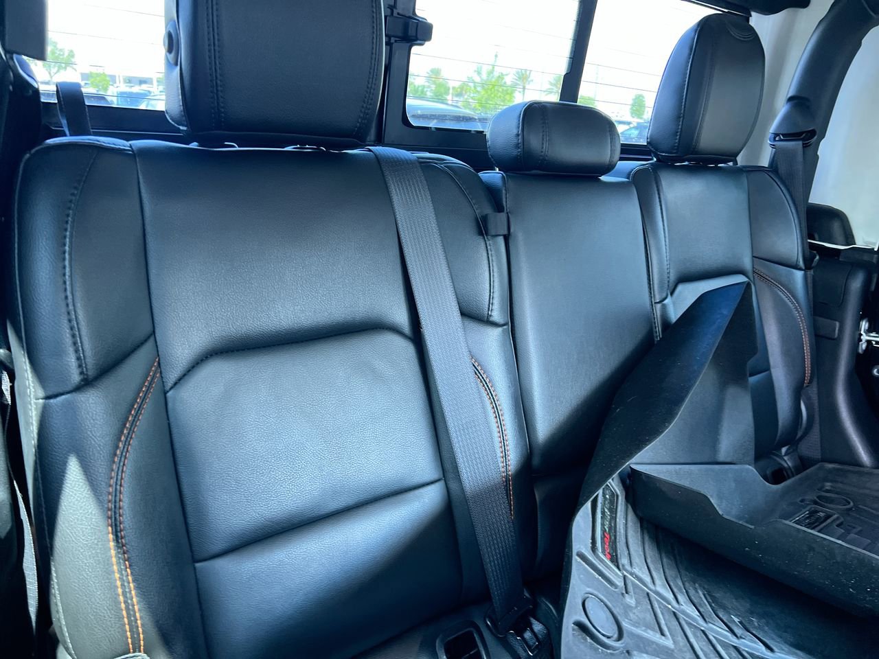 Used 2021 Jeep Gladiator Mojave AWD/4WD image 30