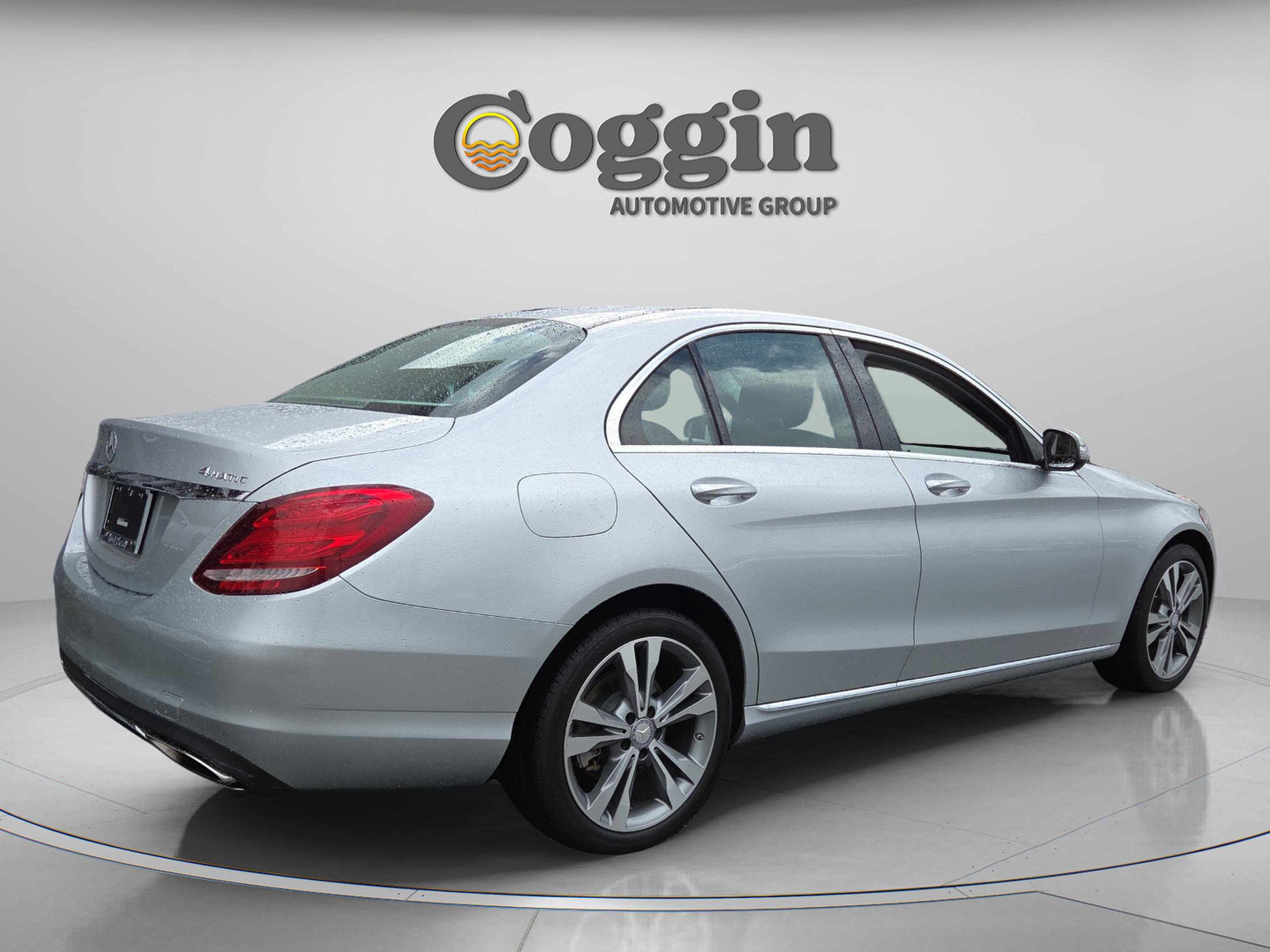 Used 2015 Mercedes-Benz C 300 4MATIC Sedan image 6