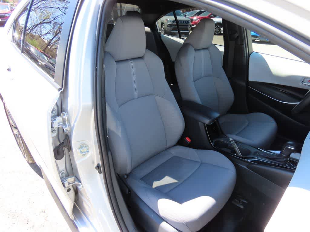 Used 2024 Toyota Corolla SE image 16