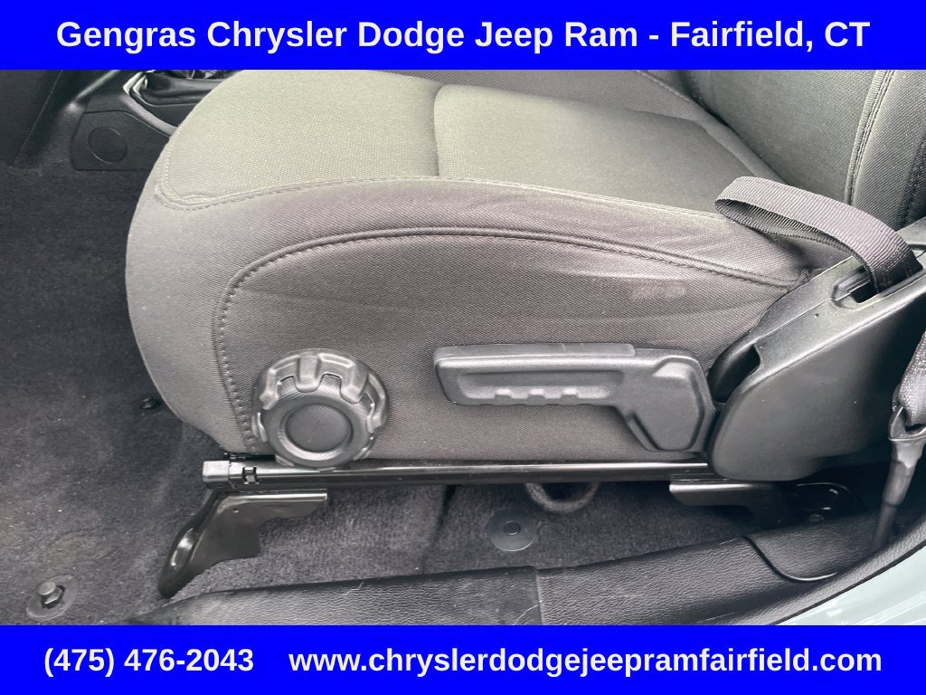 Certified 2023 Jeep Wrangler Unlimited w/ Sun & Screen Package AWD/4WD image 48