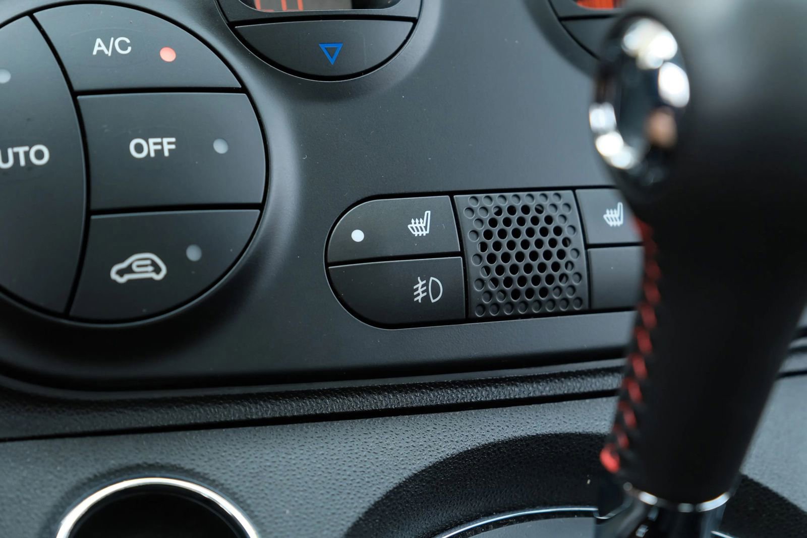 Used 2018 FIAT 500 Abarth w/ Popular Equipment Package image 28