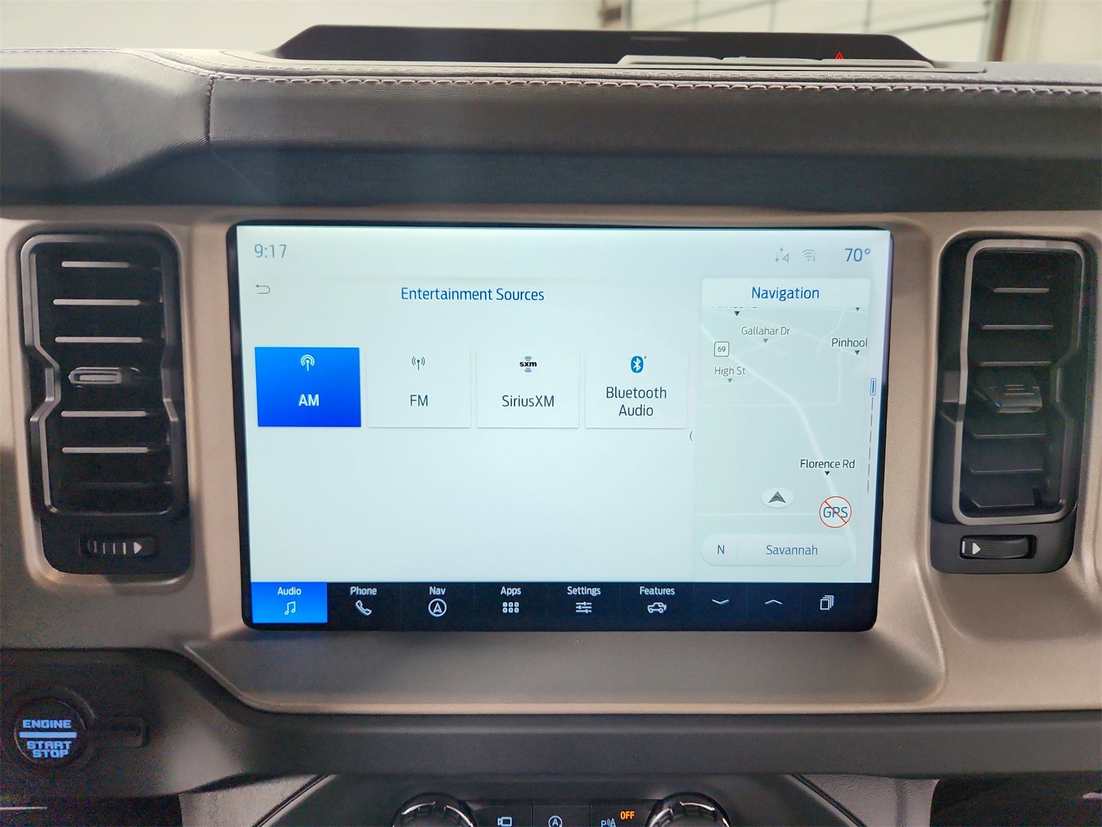 New 2025 Ford Bronco Outer Banks image 28