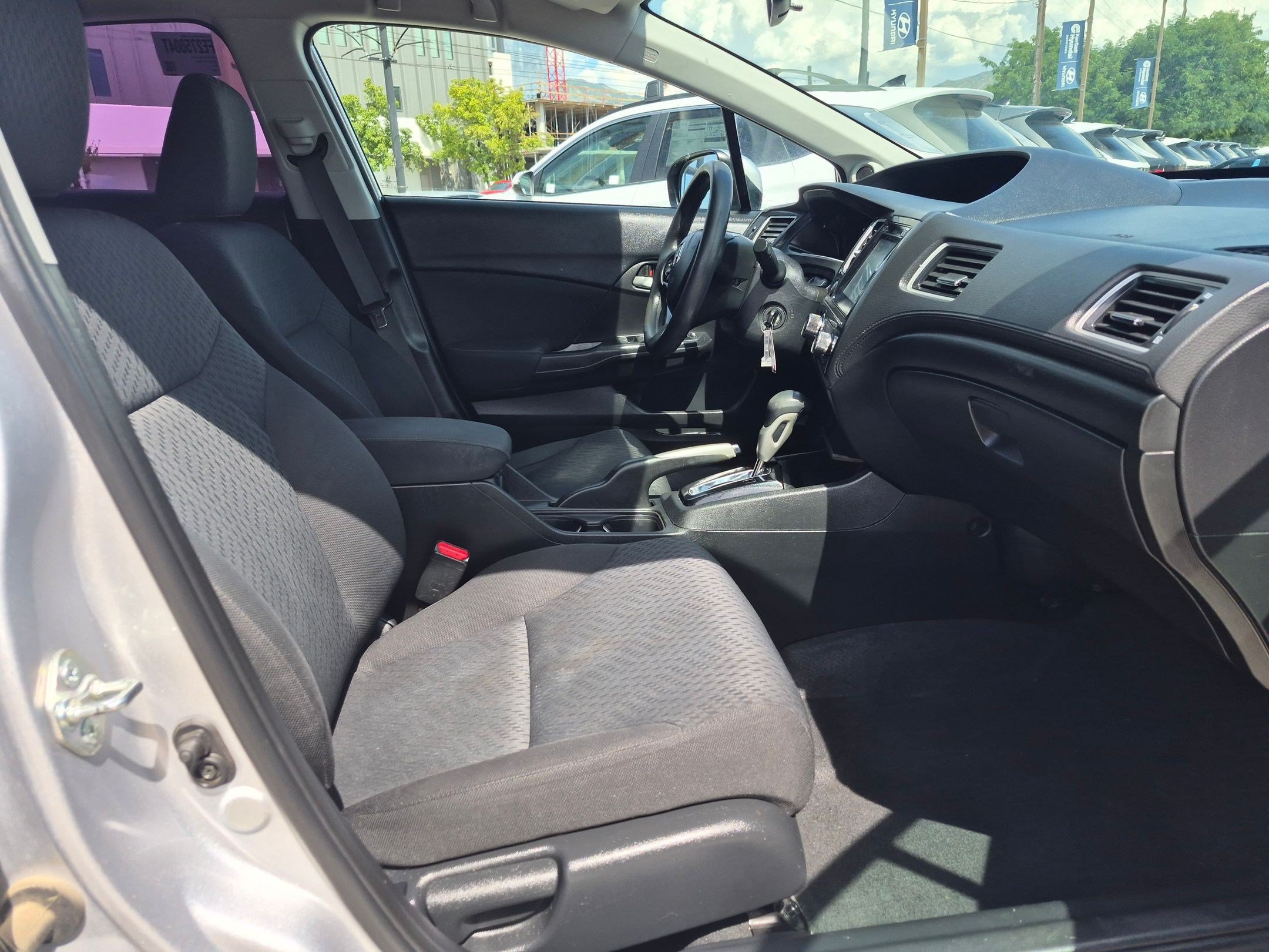 Used 2015 Honda Civic SE image 29