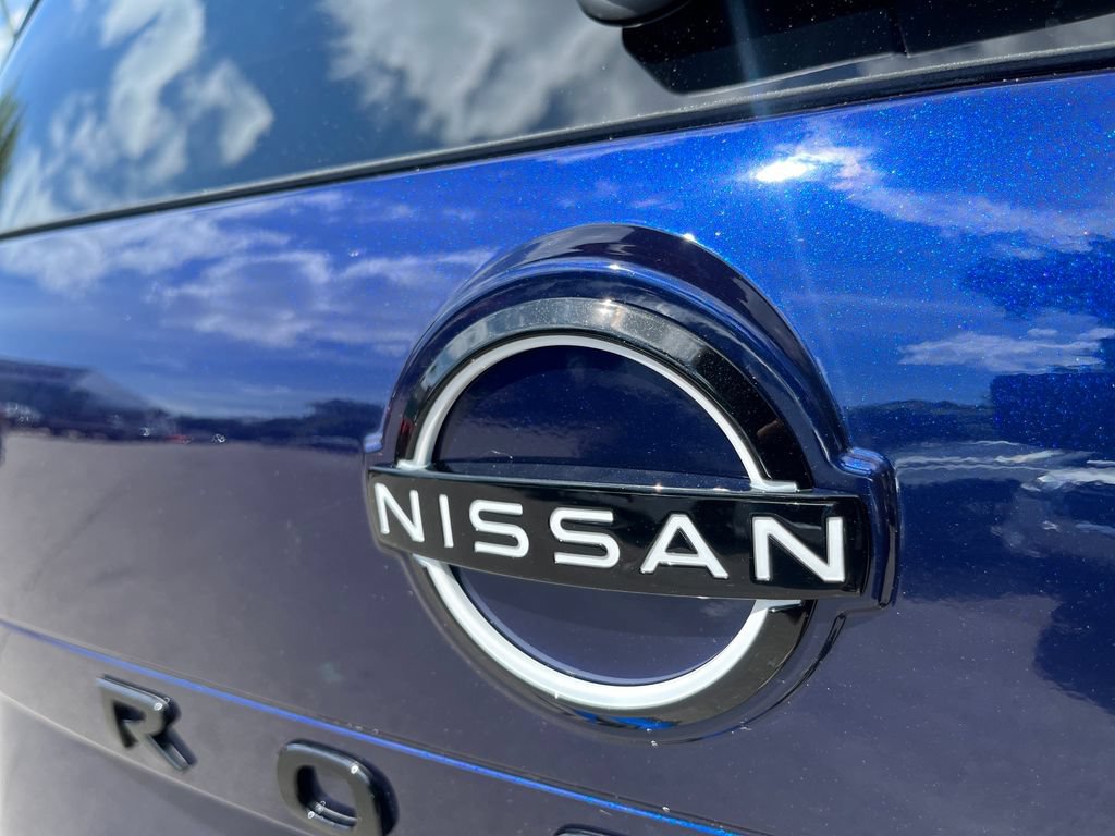 Certified 2026 Nissan Rogue Dark Armor FWD image 41