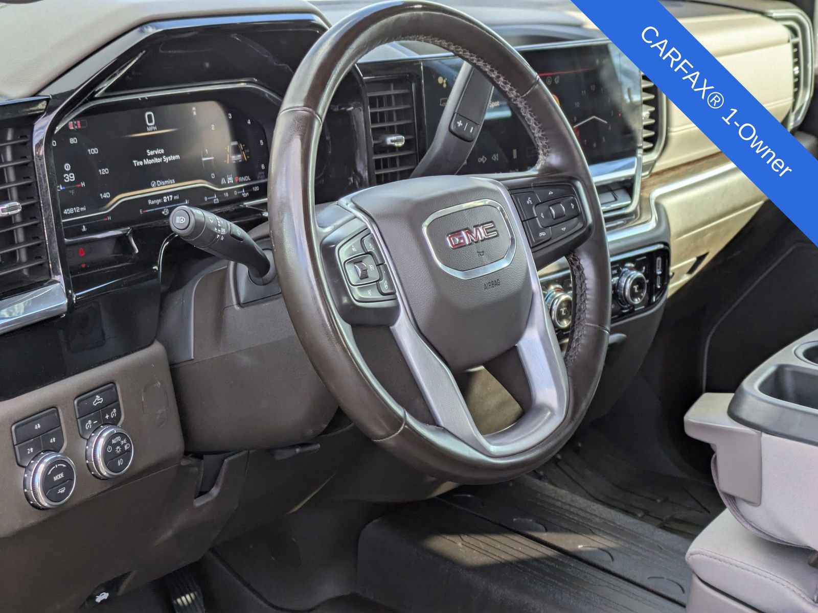 Used 2024 GMC Sierra 2500 SLE w/ SLE Value Package; image 12