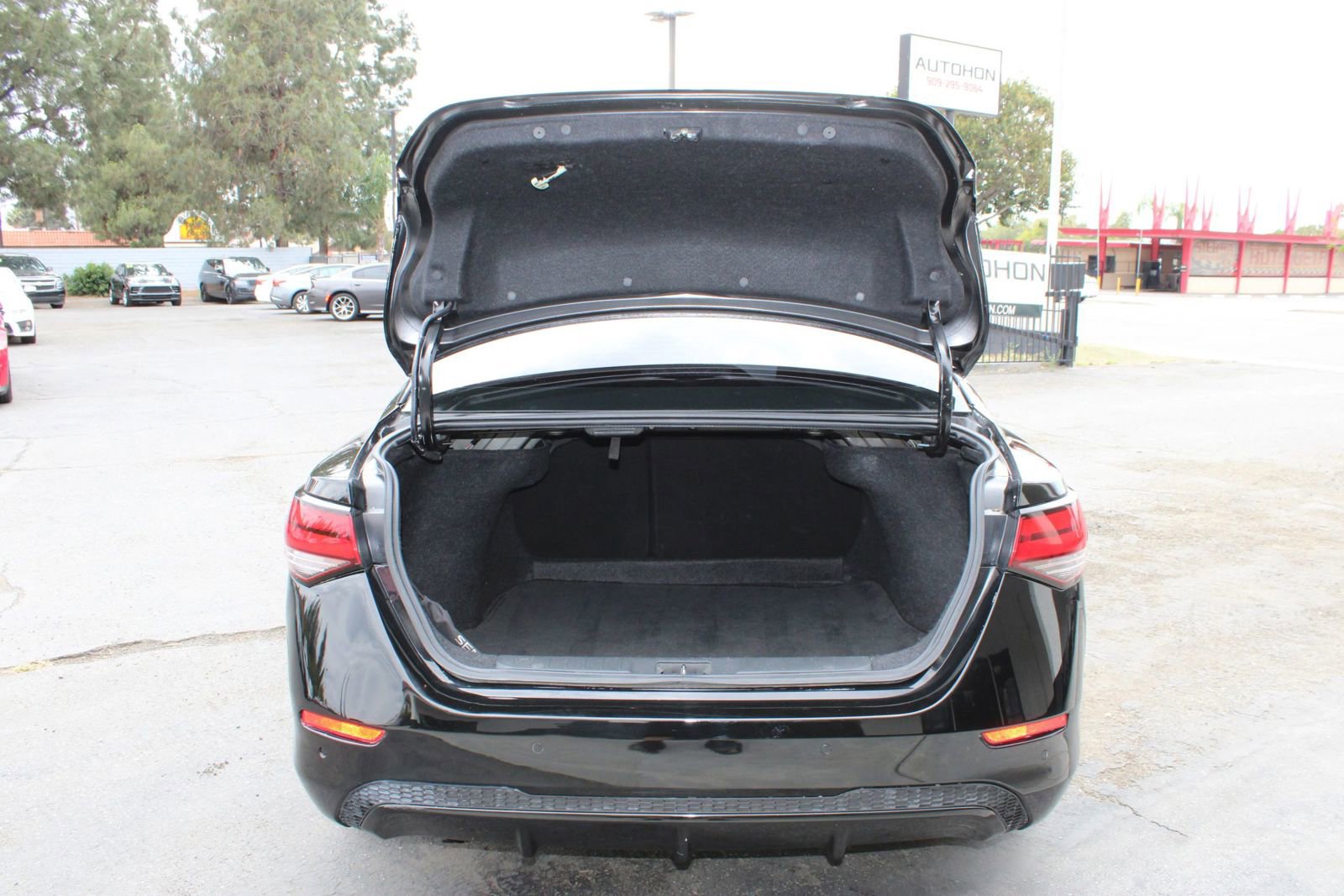 Used 2022 Nissan Sentra S w/ Trunk Package FWD image 34