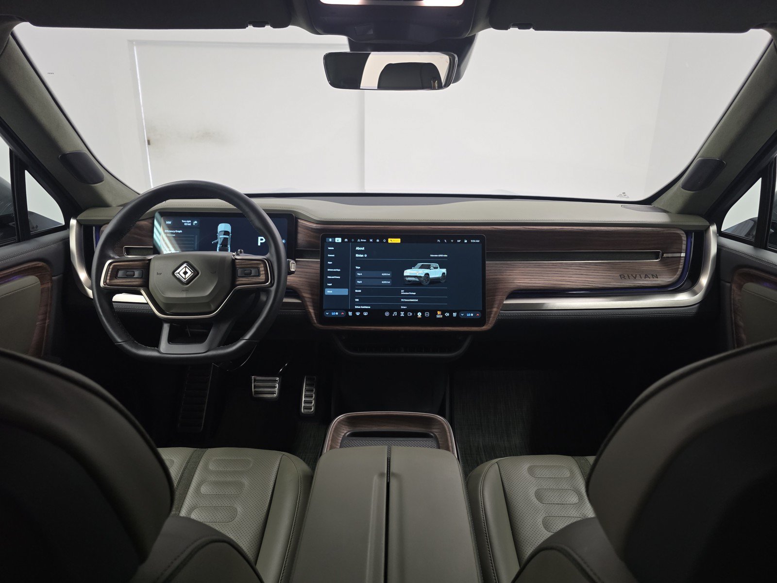 Used 2022 Rivian R1T Adventure AWD/4WD image 25