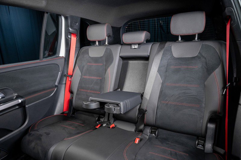 Certified 2025 Mercedes-Benz GLB 35 AMG 4MATIC image 26