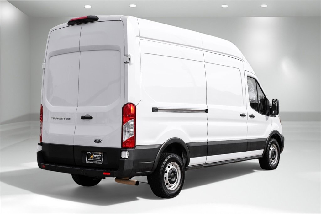 Used 2022 Ford Transit 250 148 High Roof w/ Load Area Protection Package image 6