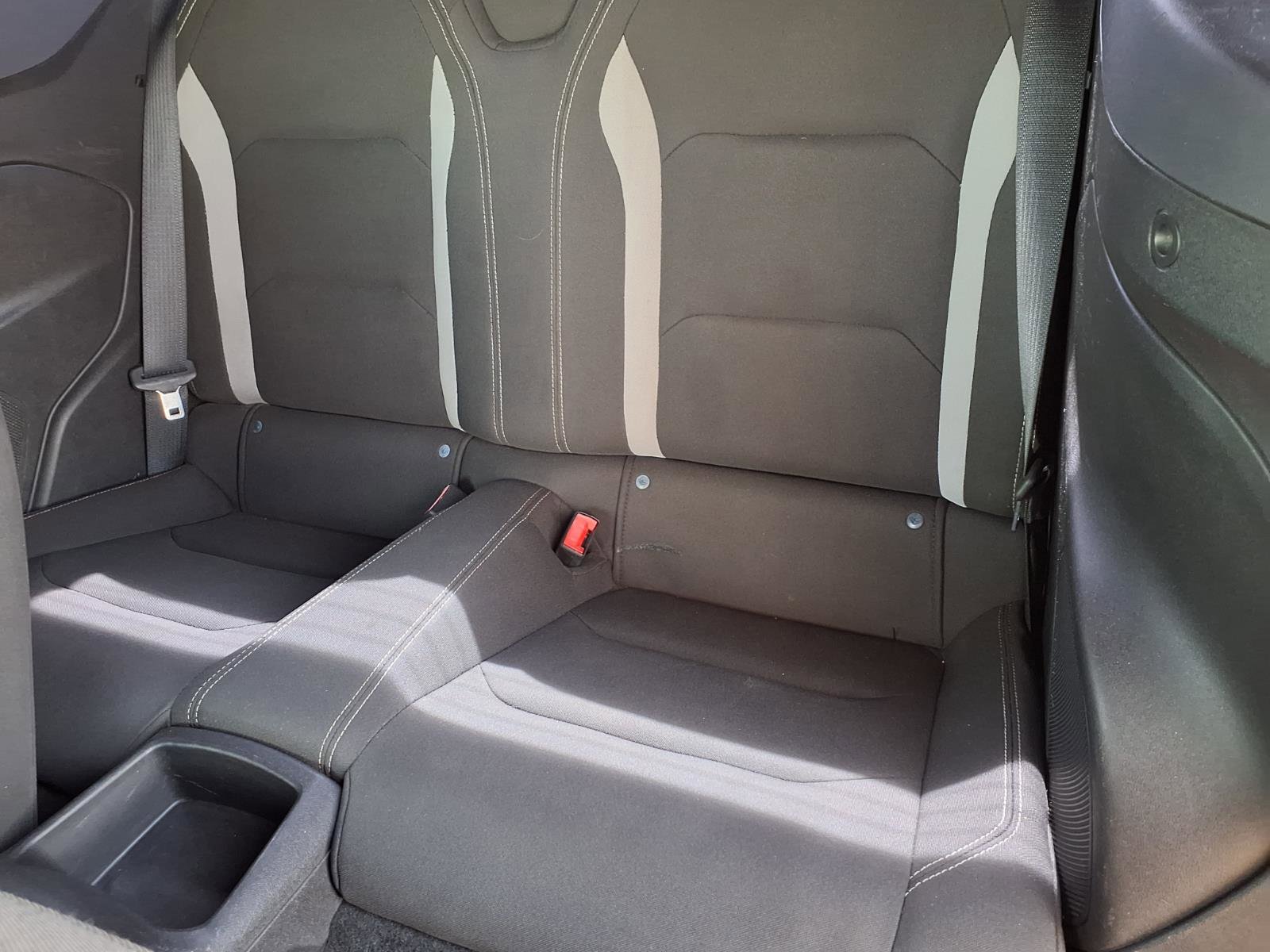 Used 2019 Chevrolet Camaro LT image 10