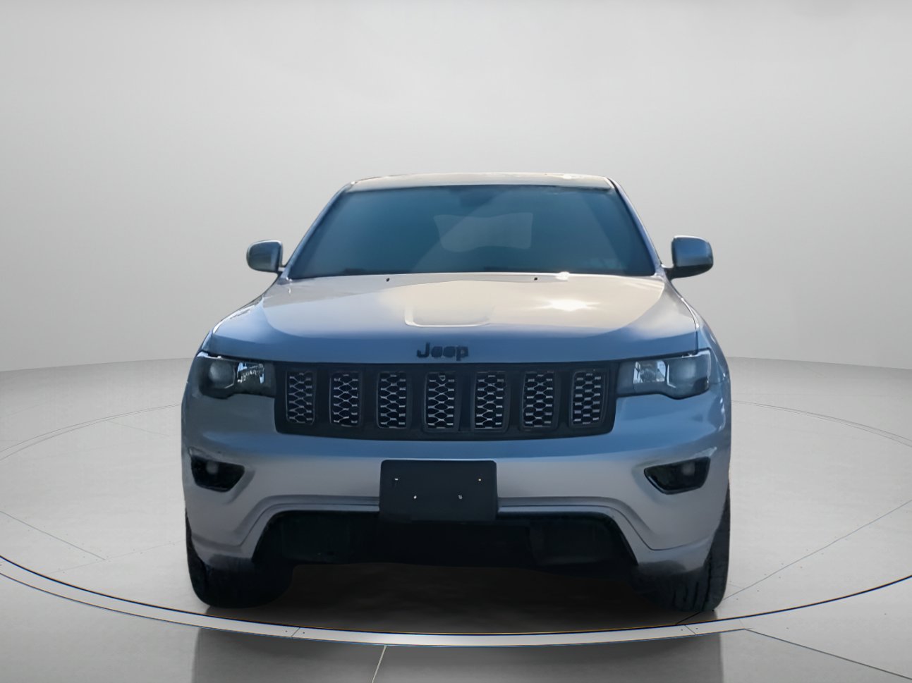 Used 2021 Jeep Grand Cherokee Laredo X image 7