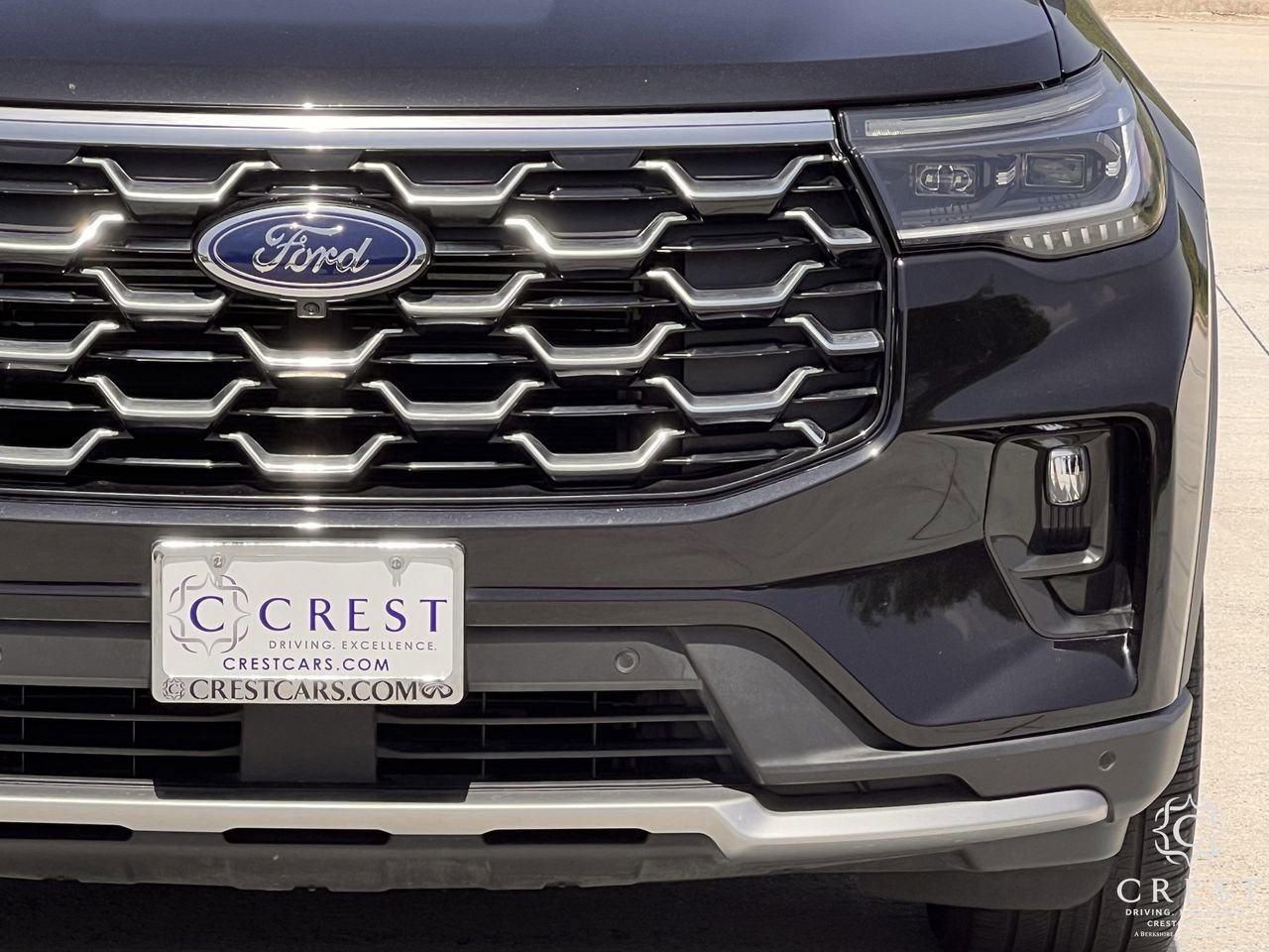 Used 2025 Ford Explorer Platinum w/ Ultimate Package AWD/4WD image 10