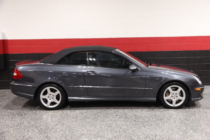 Used 2009 Mercedes-Benz CLK 350 Cabriolet image 7