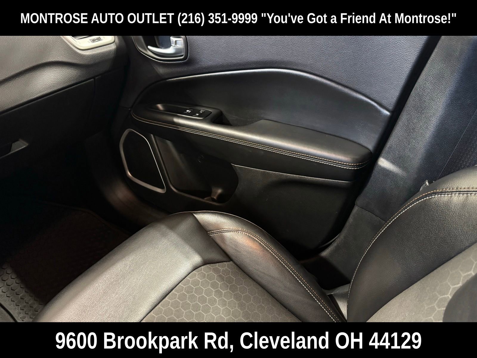 Used 2017 Jeep Compass Latitude w/ Popular Equipment Group image 29