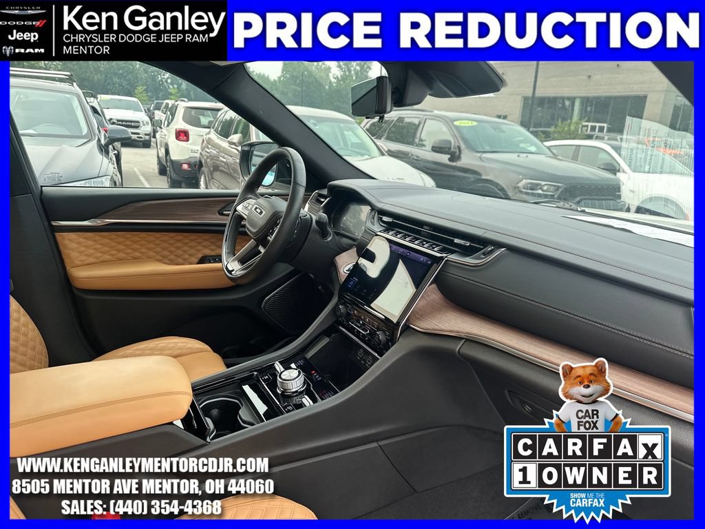 Certified 2025 Jeep Grand Cherokee L Summit w/ Advanced Protech Group IV AWD/4WD image 28