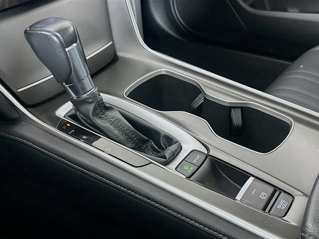 Certified 2018 Honda Accord Touring image 27