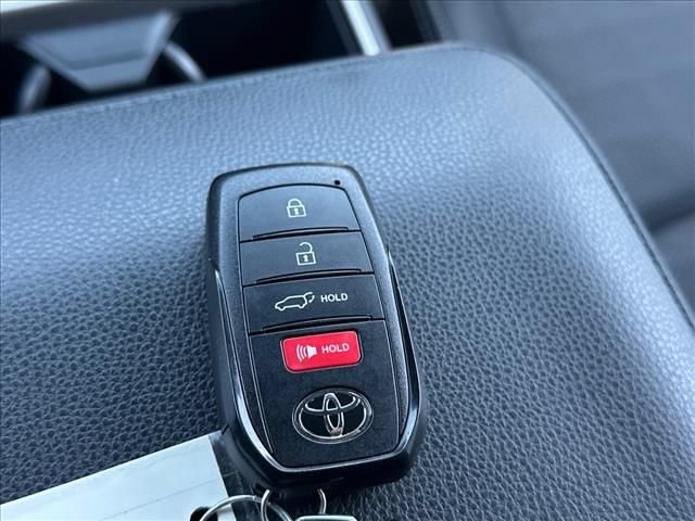 Used 2026 Toyota 4Runner TRD Off-Road Premium AWD/4WD image 34