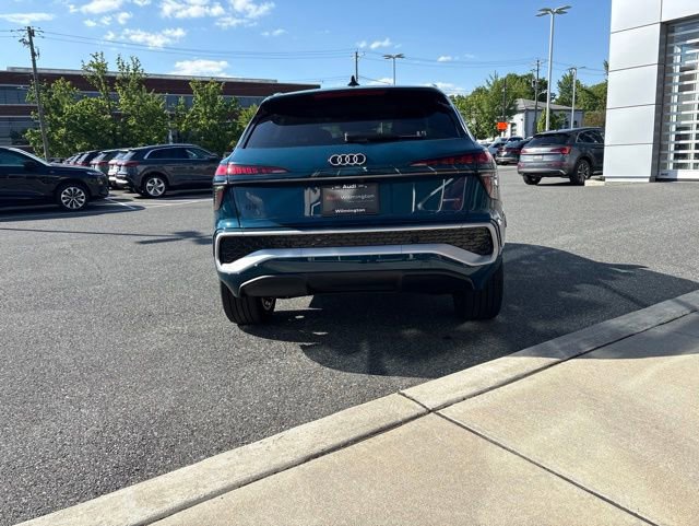 New 2026 Audi Q3 quattro 2.0T AWD/4WD image 4