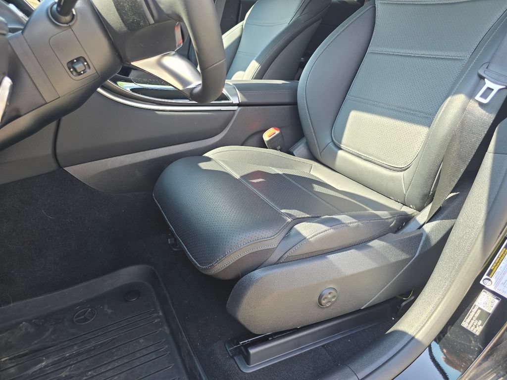 Certified 2026 Mercedes-Benz GLC 300 4MATIC image 28