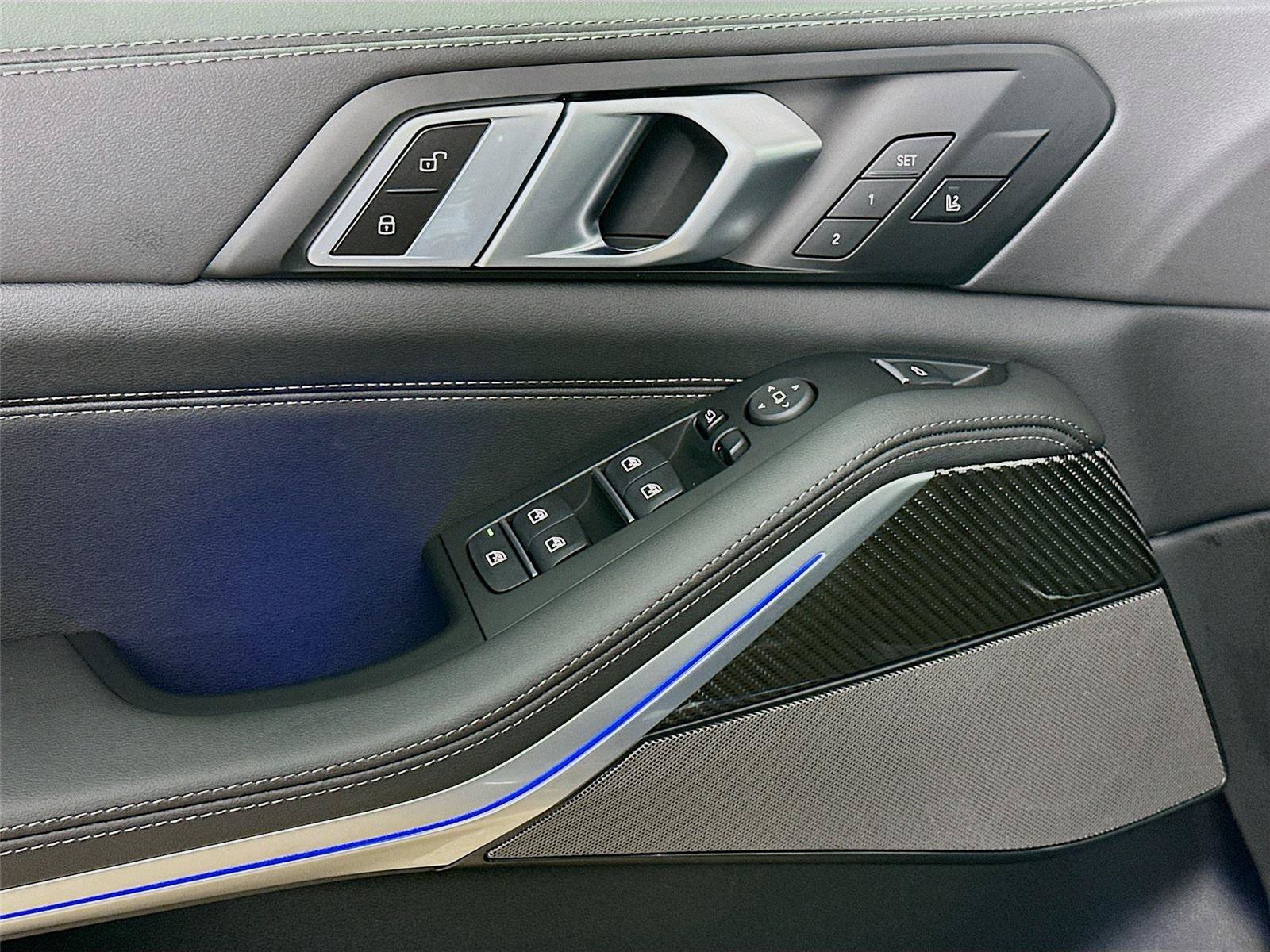 New 2026 BMW X5 M60i w/ Executive Package image 18