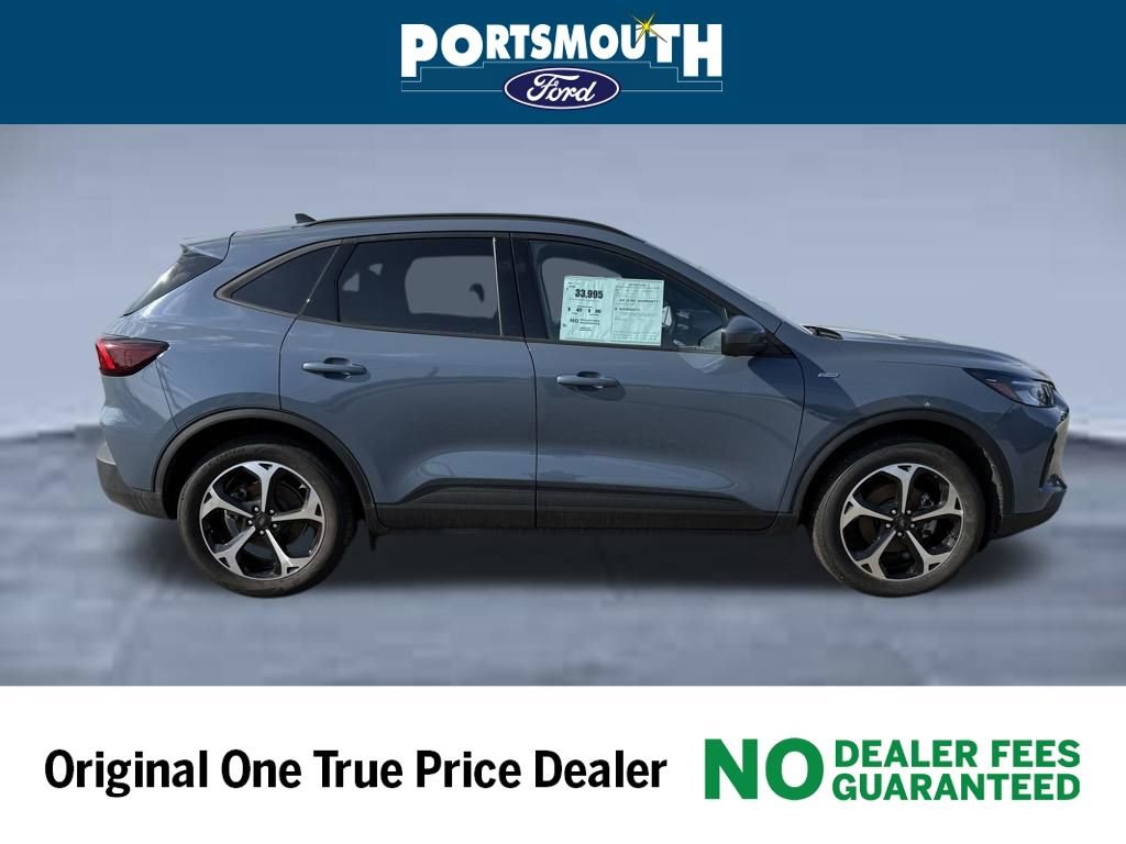 Used 2025 Ford Escape ST-Line Select w/ Tech Pack #2 image 6