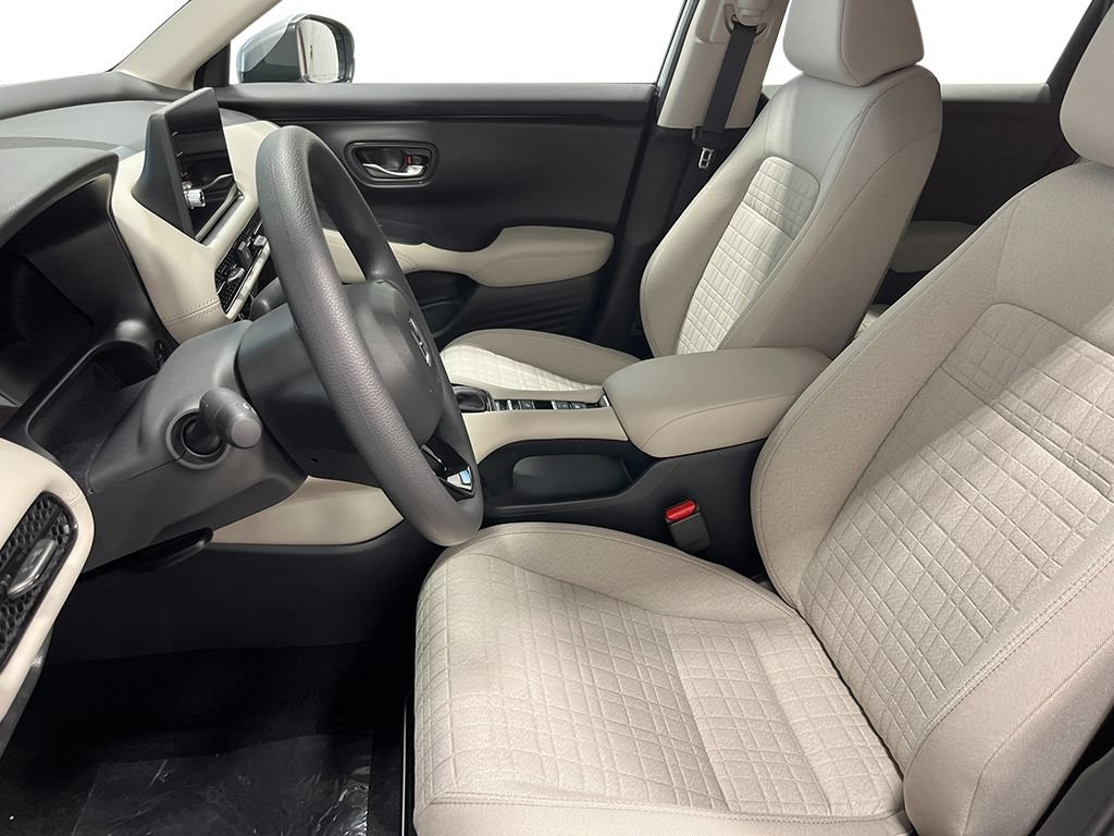New 2027 Honda HR-V LX image 12