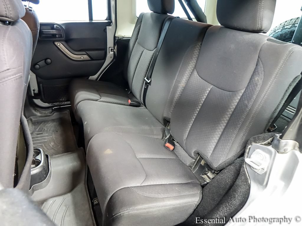 Used 2013 Jeep Wrangler Unlimited Sport AWD/4WD image 11