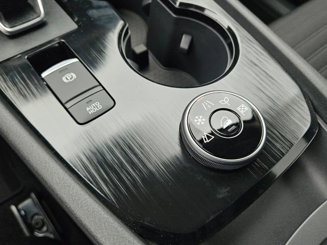 New 2026 Nissan Rogue SV image 23