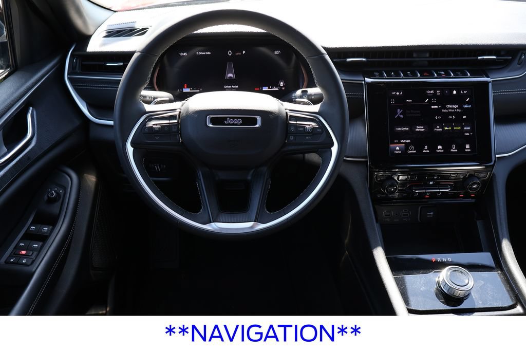 Used 2024 Jeep Grand Cherokee Altitude RWD image 6