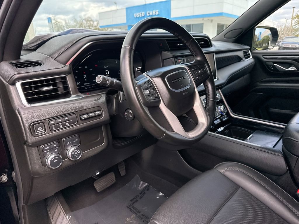 Used 2024 GMC Yukon Denali image 10