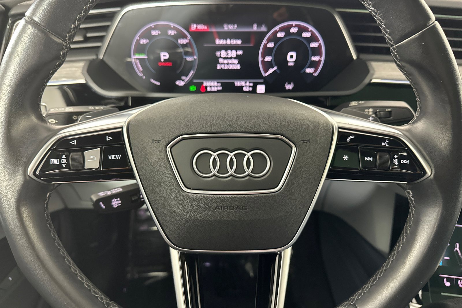 Used 2023 Audi e-tron Prestige w/ Prestige Package image 22