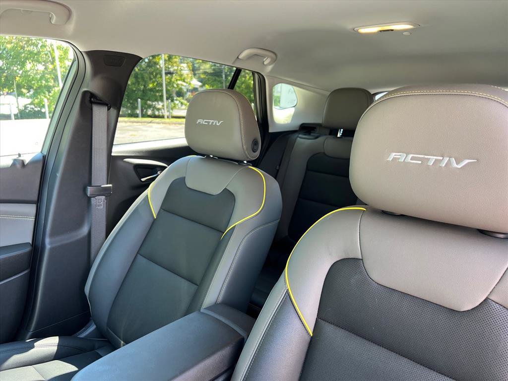 Used 2025 Chevrolet Trax ACTIV w/ Driver Confidence Package FWD image 13