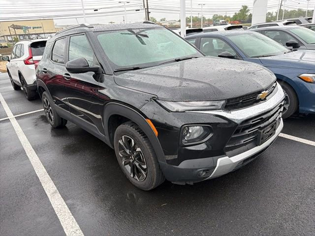 Used 2023 Chevrolet TrailBlazer LT AWD/4WD image 14