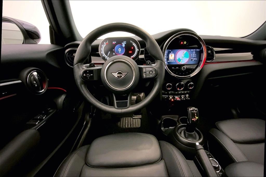 Certified 2023 MINI Cooper S image 4