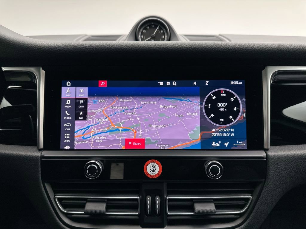 Used 2023 Porsche Macan S image 29