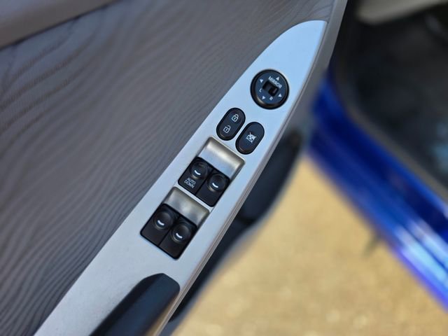 Used 2013 Hyundai Accent GLS w/ Premium Pkg image 18