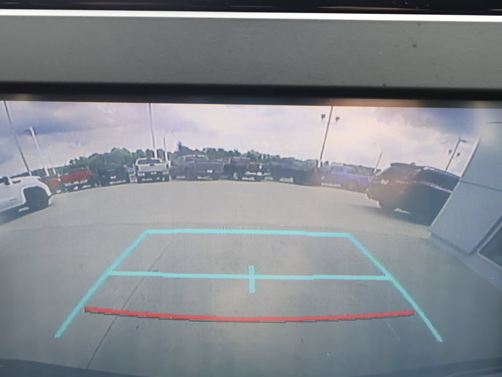 Used 2020 Toyota RAV4 LE w/ All Weather Liner Package AWD/4WD image 17