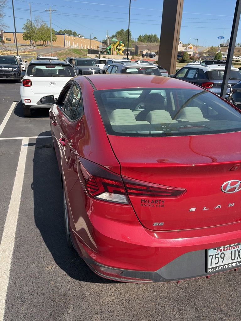 Used 2020 Hyundai Elantra SE image 10