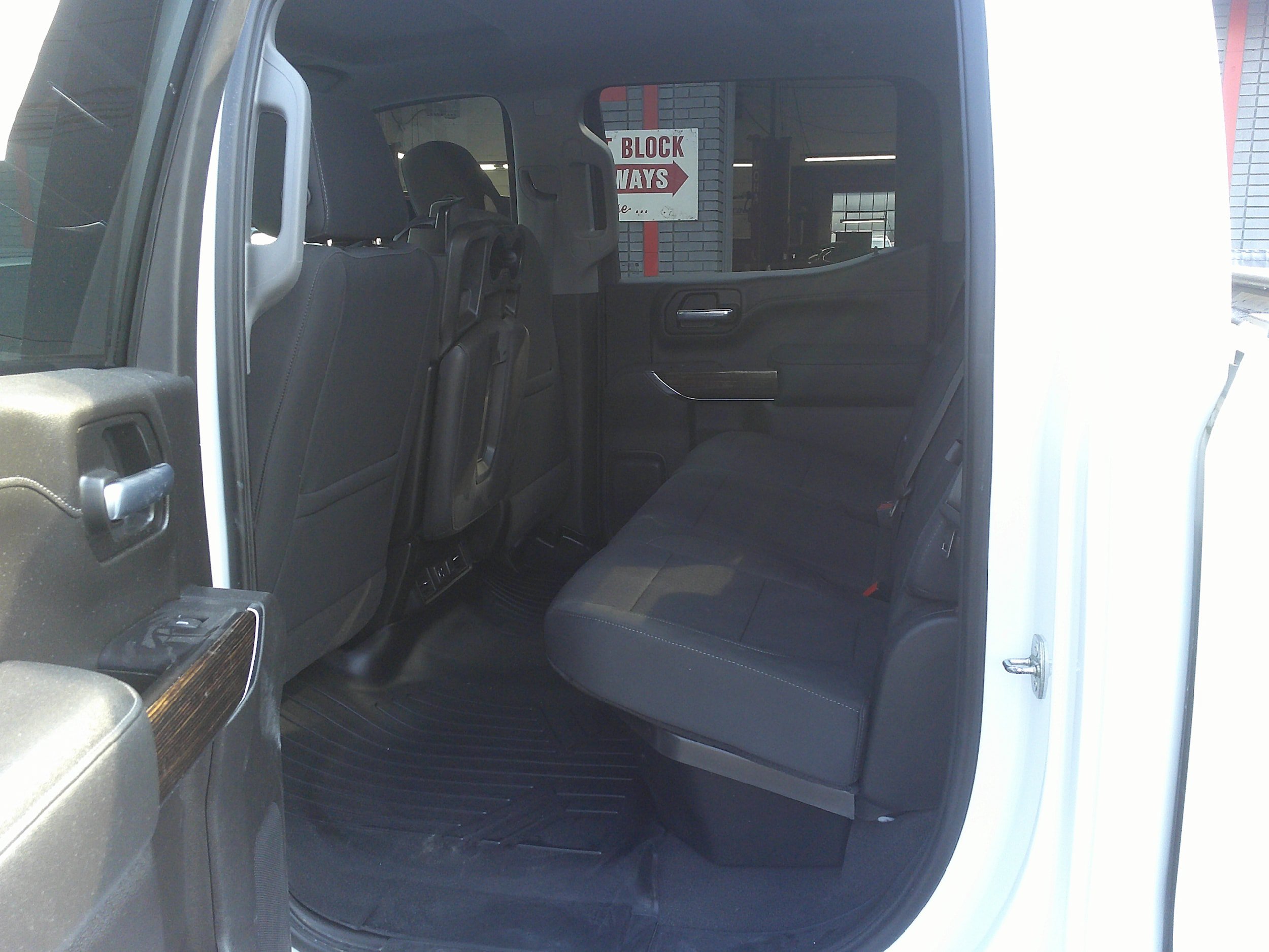 Used 2021 GMC Sierra 1500 Elevation w/ X31 Off-Road Package AWD/4WD image 16