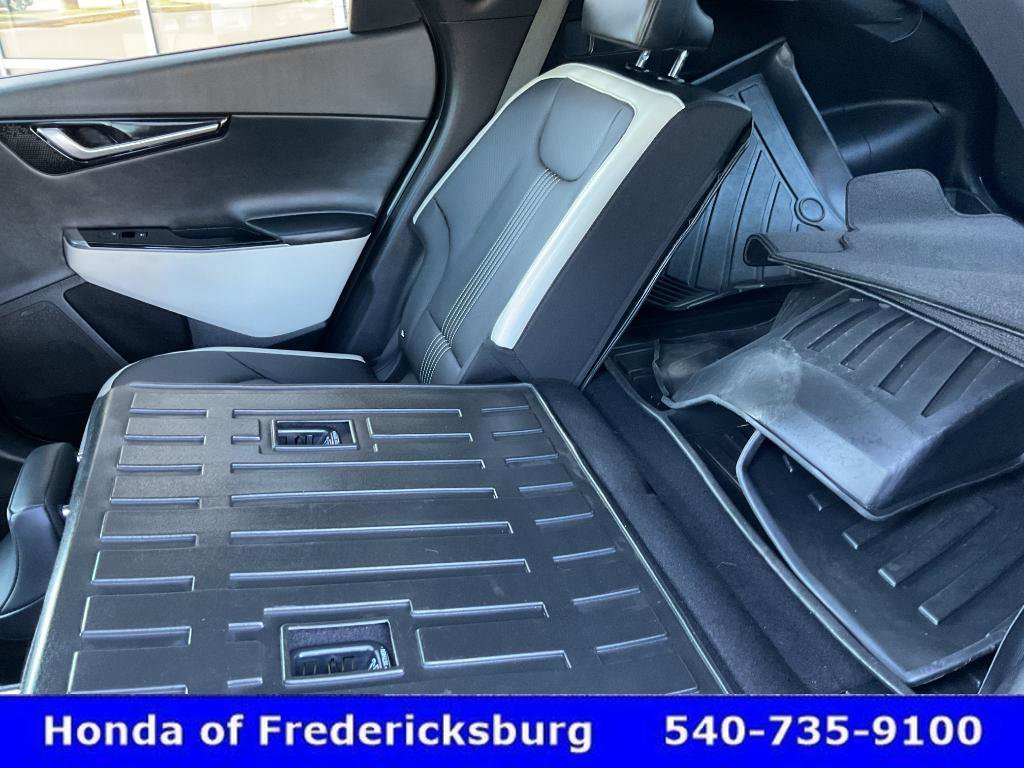 Used 2023 Kia EV6 GT-Line AWD/4WD image 26