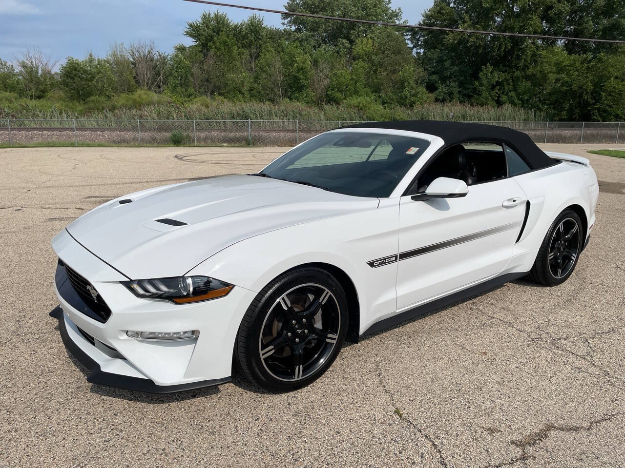 Used 2021 Ford Mustang GT Premium w/ California Special Package RWD image 25