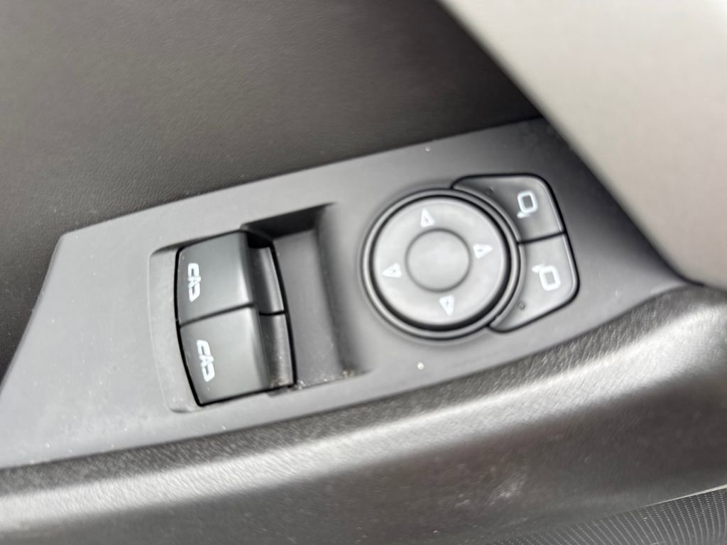 Used 2023 Chevrolet Camaro LT image 17