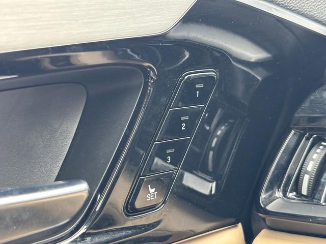 Used 2023 Acura MDX SH-AWD w/ Technology Package image 24