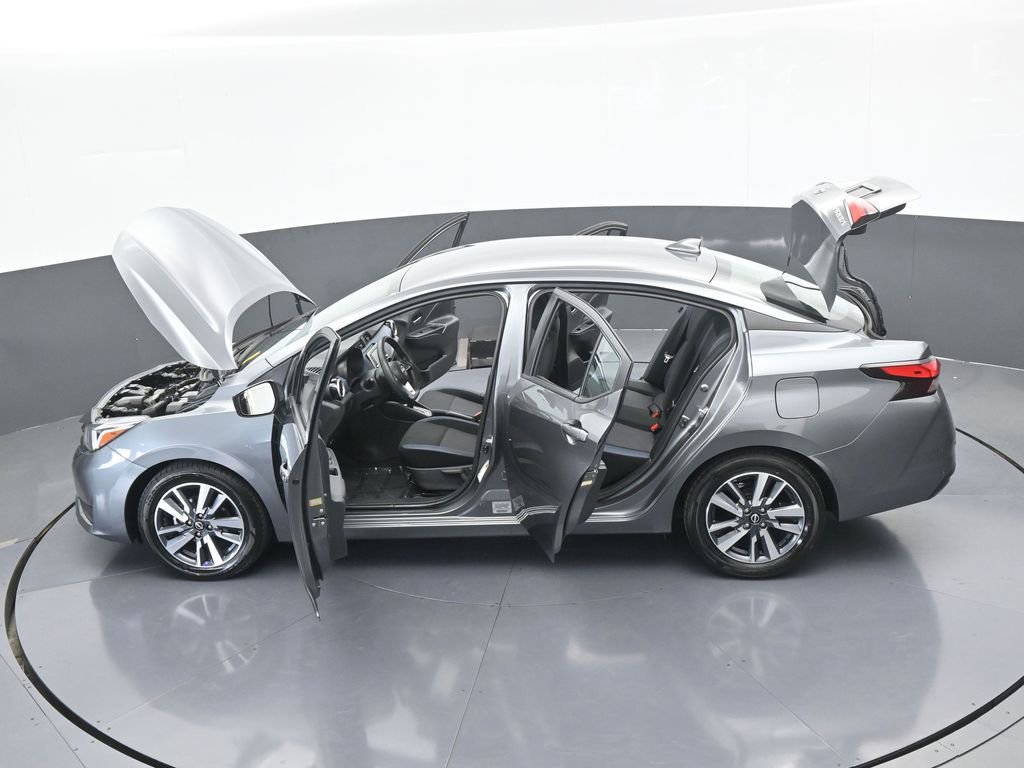 Used 2023 Nissan Versa SV image 63