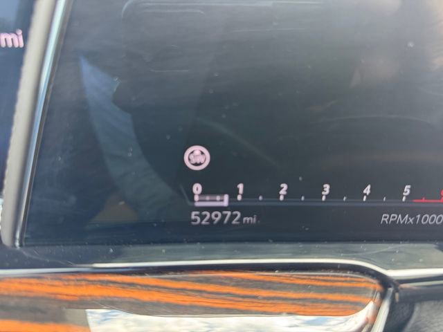 Certified 2021 Cadillac Escalade Premium Luxury AWD/4WD image 25
