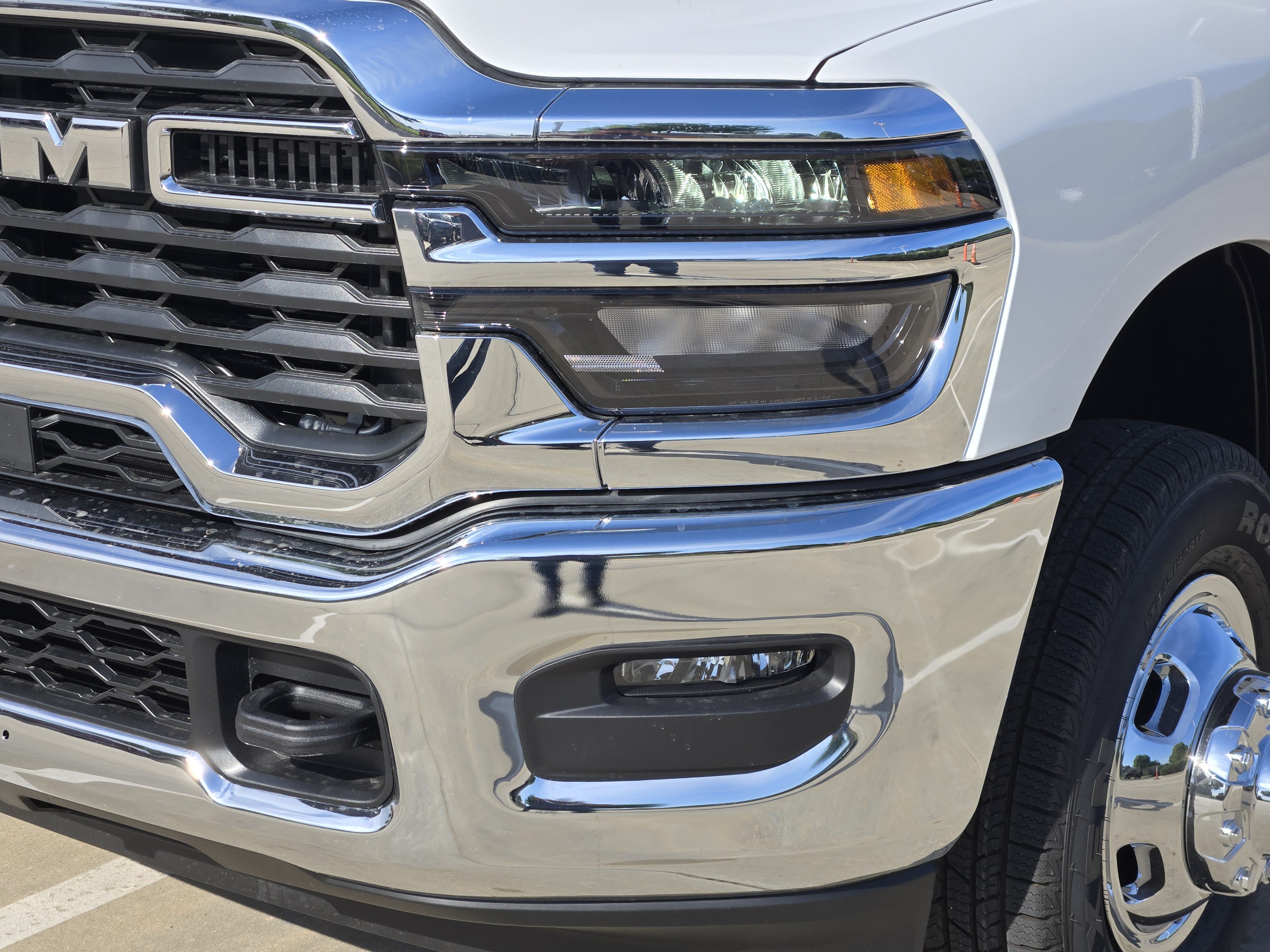 New 2026 RAM 3500 Tradesman w/ Chrome Appearance Group A AWD/4WD image 6