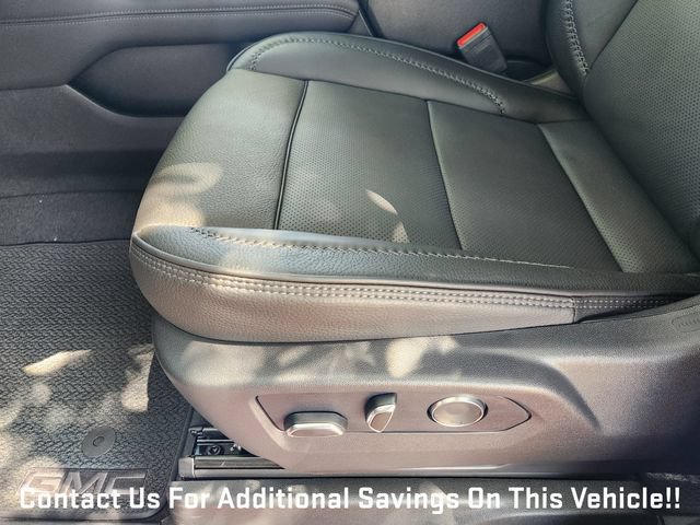 New 2026 GMC Yukon Denali w/ Denali Reserve Package AWD/4WD image 18