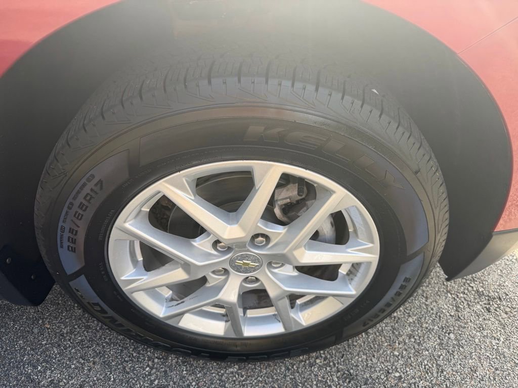 Used 2023 Chevrolet Equinox LT image 9